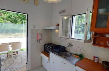 Villa Eleni (Studio 2) Fully equiped, near the sea - Foto 7