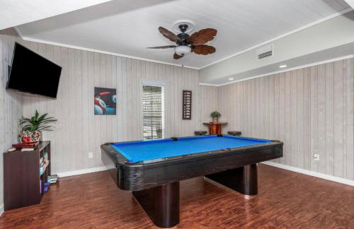 Huge 8BR wHTD Pool Ensuites Games Near Beach - Foto 57