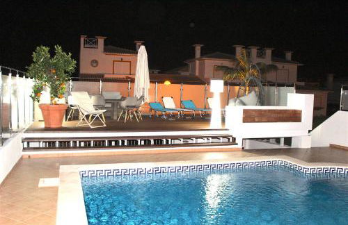 magnifique et spacieuse villa avec piscine privative - Foto 32