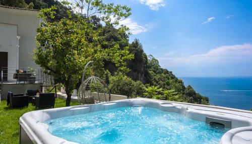 Villa Donna Rachele - Sea View Jacuzzi and Free Parking - Foto 3