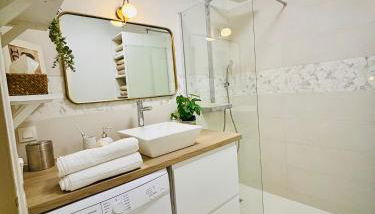 L'écrin du 12- Studio élégant sur jardin avec parking - Foto 3, Shower