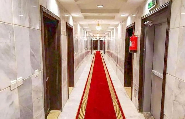 Al Ghubaishi Plaza - Photo 2