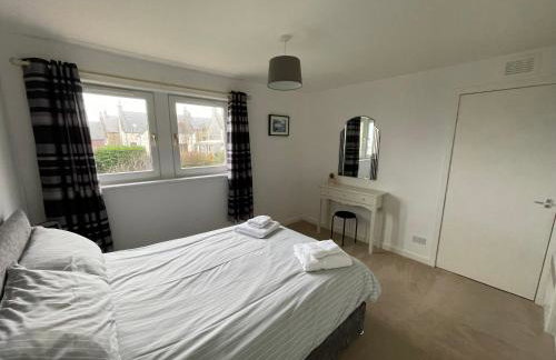 Spacious 2 Bedroom Home in Picturesque Cullen - Foto 10