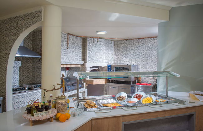 Bella Elena - Photo 27