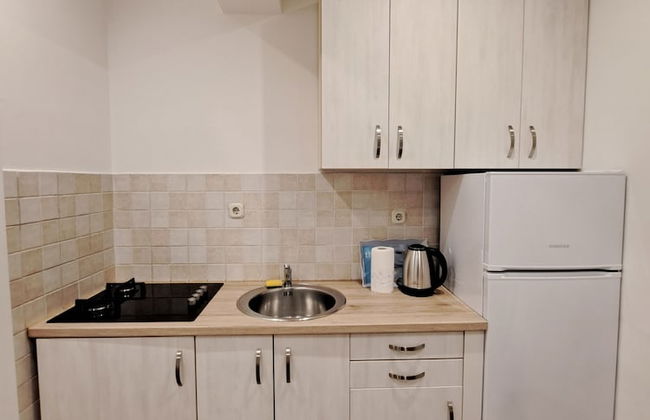 Studio Leo Apartment - Photo 17