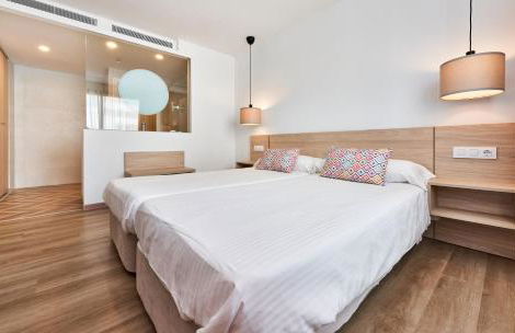 Apartamentos s'Olivera - Photo 94