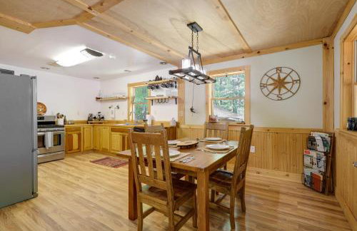 Game Room and Lake Access Wooded Retreat in Jay - Foto 8