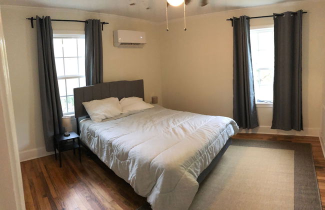 Renovated Cottage Minutes From Downtown - Foto 15