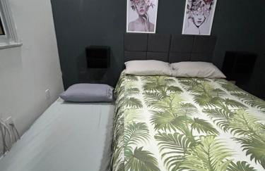 Apartamento Copa Chic- Perto do metrô- centro comercial de Copacabana - Foto 4