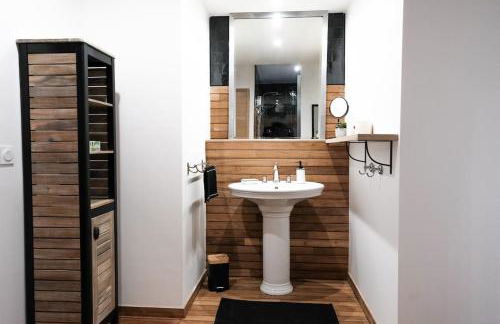 Le Joyau Des Parcs classé 4 étoiles appartement central au calme avec terrasse - Foto 15