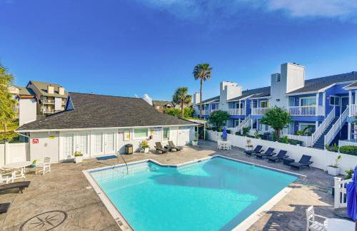 Bay View, Pool Access Romantic Galveston Retreat! - Foto 25
