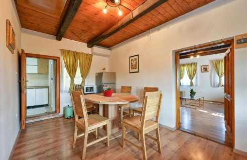 1 Bedroom Cozy Home In Blaskovec - Foto 5