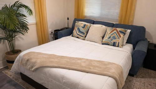Private King Suite Near DC & Joint Base Andrews - Foto 4