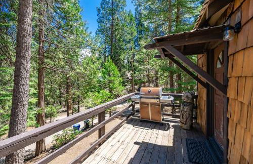 The Cedar House Prime Spot Kayaks & Cool AC - Photo 39