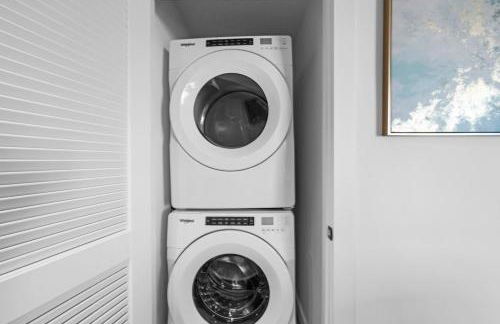 Tranquil 1 Bed Escape in Doral With Free Parking - Foto 26