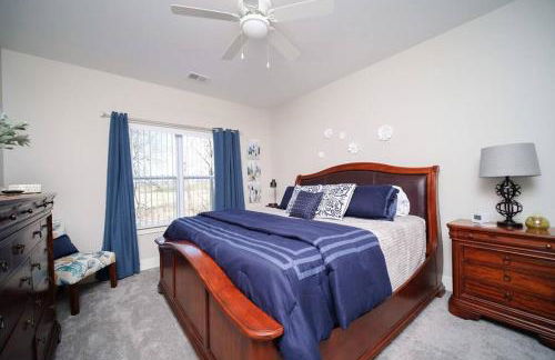 Main Floor Cozy 2 Bedroom Condo in Bettendorf - Photo 6