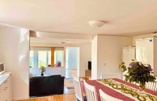 Bjurvik's Villa - Flat 1 - Business Customers Only - Foto 13