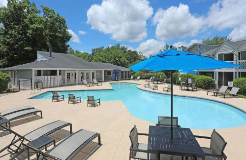 Landing Spectacular 1BD Gym Pool - Photo 22