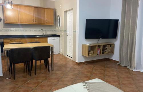 Parra Home Holidays - Close to Galé Beach - Foto 4