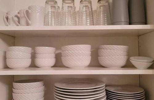 Joyful Bright1-BR , Fenced Pet Friendly Yard With Garage - Foto 13