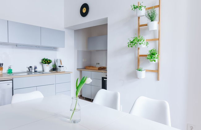 CHILL Apartments - Photo 22