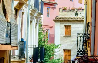 Valencian Dreams of the Proletariat - Photo 22