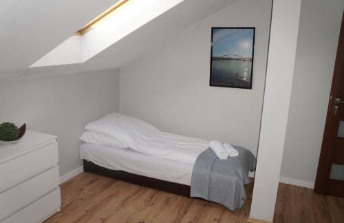 Dom nad rzeką - Foto 18