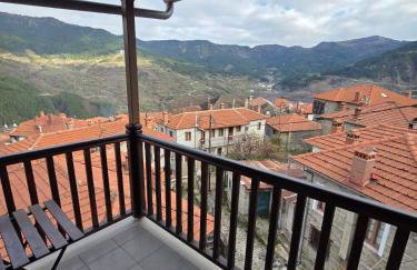 Metsovo Fireplace Retreat 2 - Photo 28