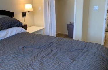 Exclusive Top Floor 1 bedroom in central Irvine one month min - Foto 6