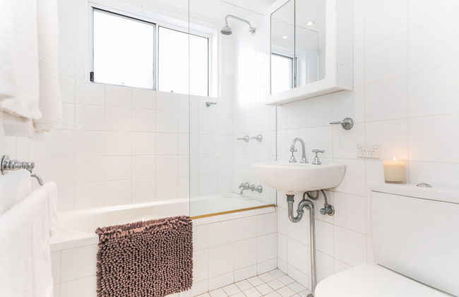 Beachfront on Golden Mile - Photo 10