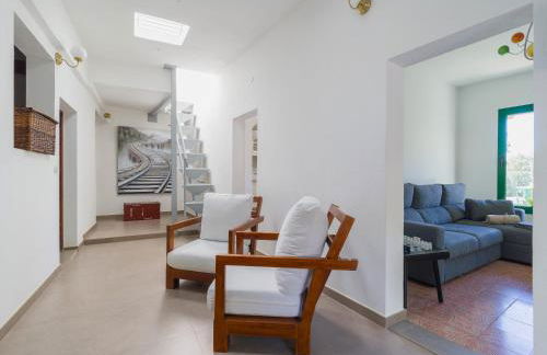 FAMILY COTTAGE AMONG OLIVE TREES - Photo 8