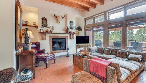 Heated Pool Access! Mtn-View Santa Fe Home, Patio - Foto 2