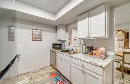 Pet-Friendly Retreat with Yard, 12 Mi to Dtwn Tulsa - Foto 10