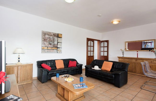 Villa Gaida in Puerto Calero - Photo 13