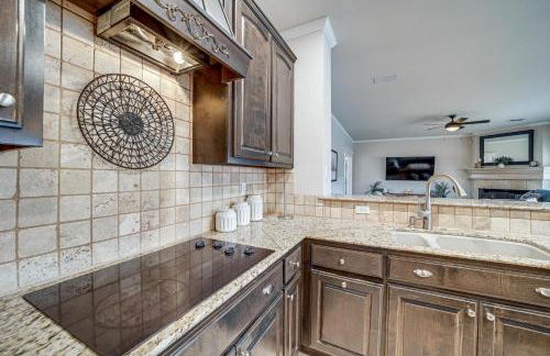 Pet-Friendly Tulsa Escape with Private Hot Tub! - Foto 11