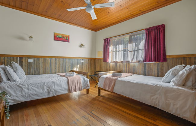 StayAU Conifer Cottage Lakeside Haven - Foto 2