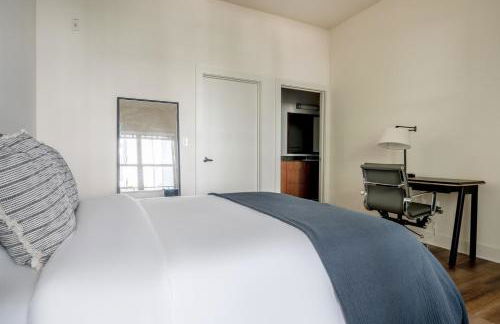 Central Domain 2br w pool wd gym ATX-204 - Foto 18