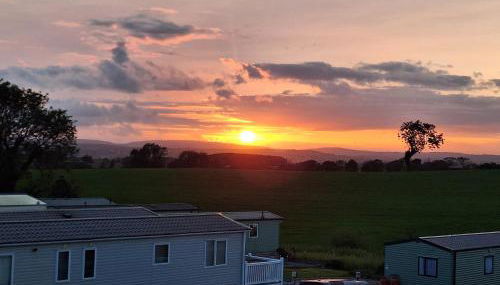 Three Peaks View. - Photo 3