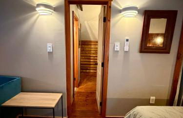 Lakefront Cabin with Hot Tub, Views & Fireplace - Foto 26