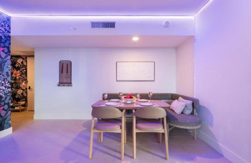 Stunning Lux 2 Bed 2 Bath with Panoramic View from Balcony - Foto 62