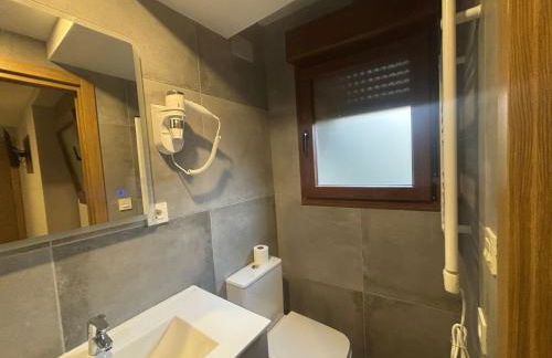 APARTAMENTOS CASA FREDI - Apartamentos les cuartes 1 y 2 - Foto 4