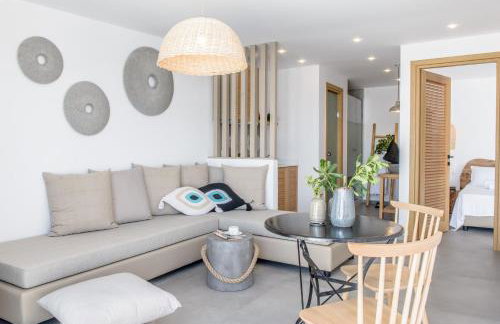 Laia Seafront Luxury Apartments - Photo 20