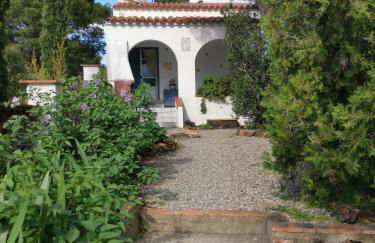 Caseta de pescadors a les cales de Colera, 2ª linea de mar - Foto 24