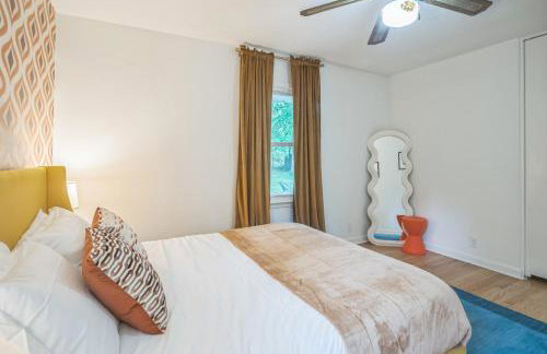 Centrally Located 4BD Home BBQ Downtown Nearby - Foto 10