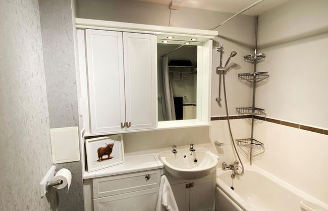 NEW Super 2 Bedroom Flat in Falkirk - Foto 8