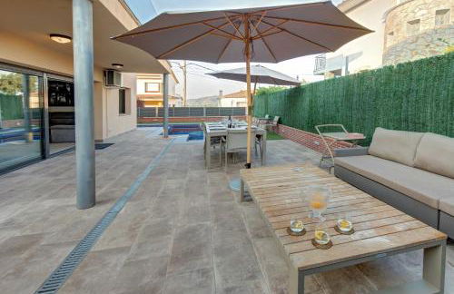 VILLA RIOJA with pool & mountain and sea view, ONLY FAMILYS - Foto 18