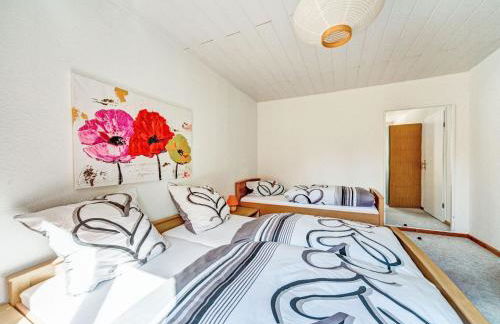 Cozy Apartment Near Trails - Foto 20