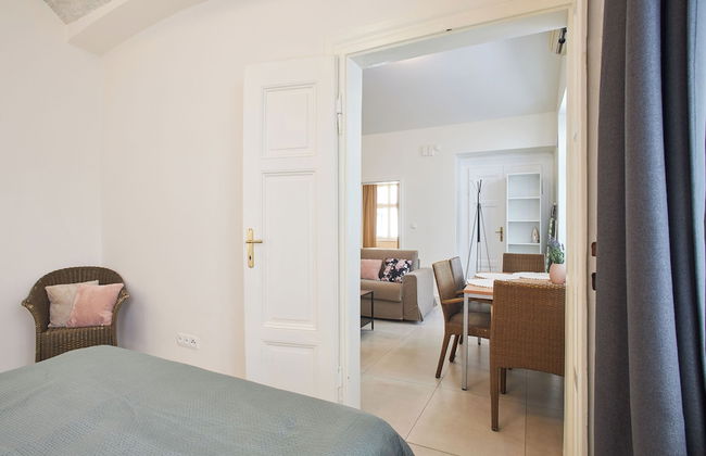 Wenceslas Square Residence - Photo 18