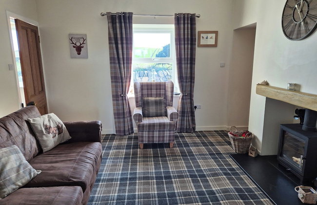 Beautiful 2-bed Semi Rural Cottage Enclosed Garden - Foto 12