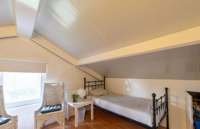 Holiday Home in Zeeland Near Lake - Foto 7